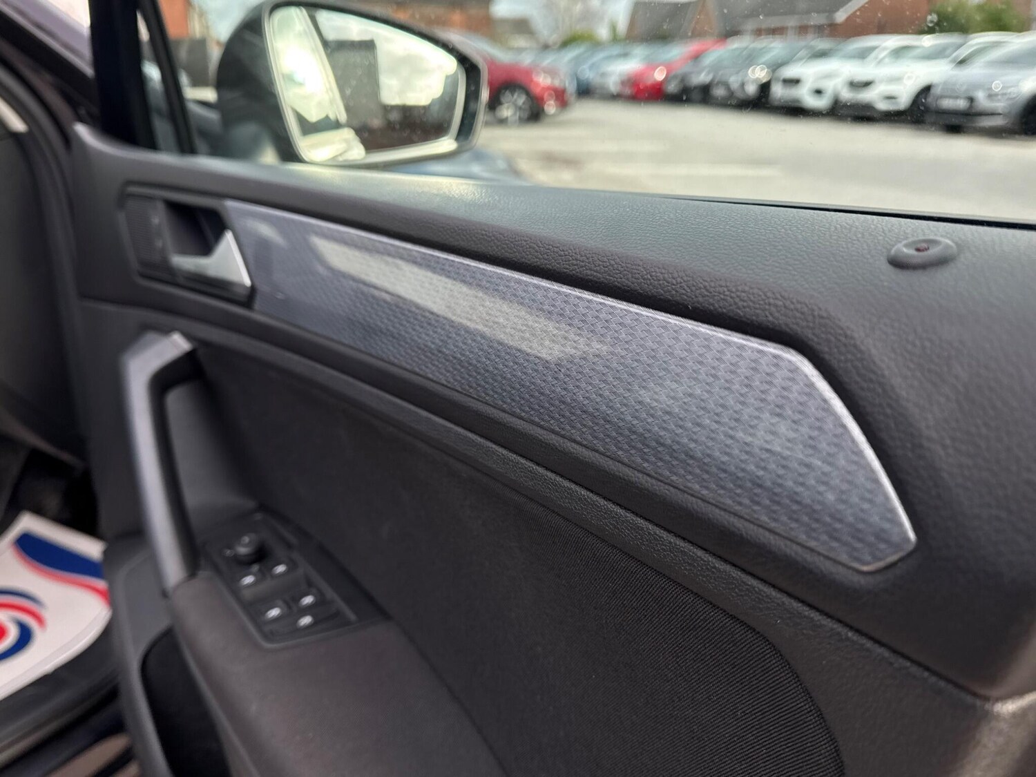 Used Volkswagen Tiguan 2020 for sale - 77838835: Photo 63