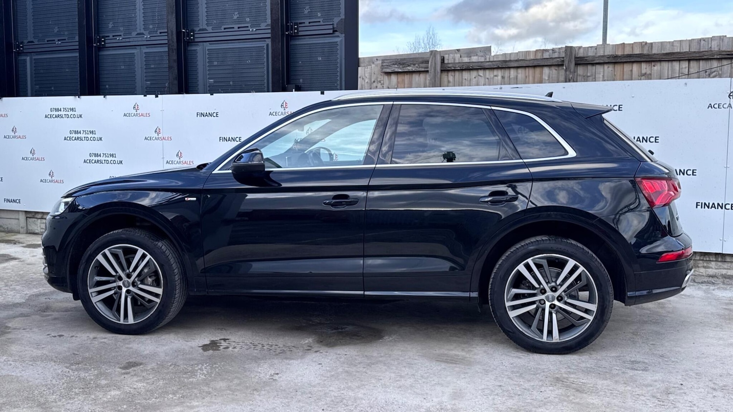 Used Audi Q5 2018 for sale - 77657630: Photo 5