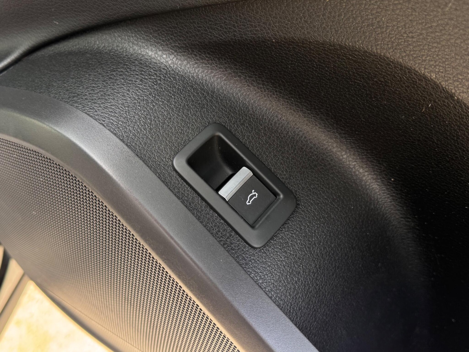 Used Audi Q5 2018 for sale - 77657630: Photo 64