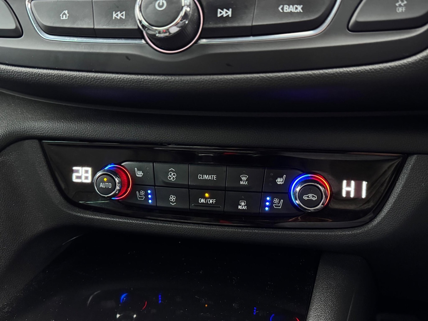 Used Vauxhall Insignia 2021 for sale - 77091631: Photo 25