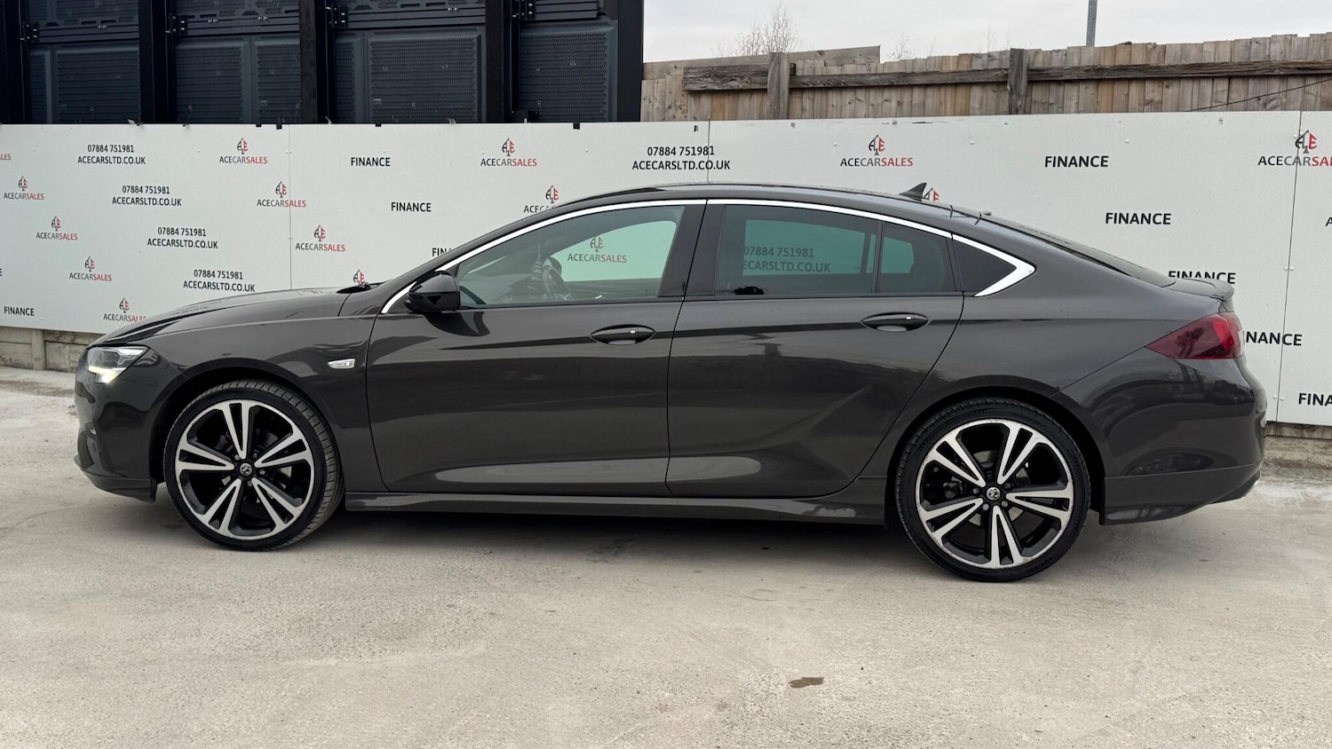 Used Vauxhall Insignia 2021 for sale - 77091631: Photo 5