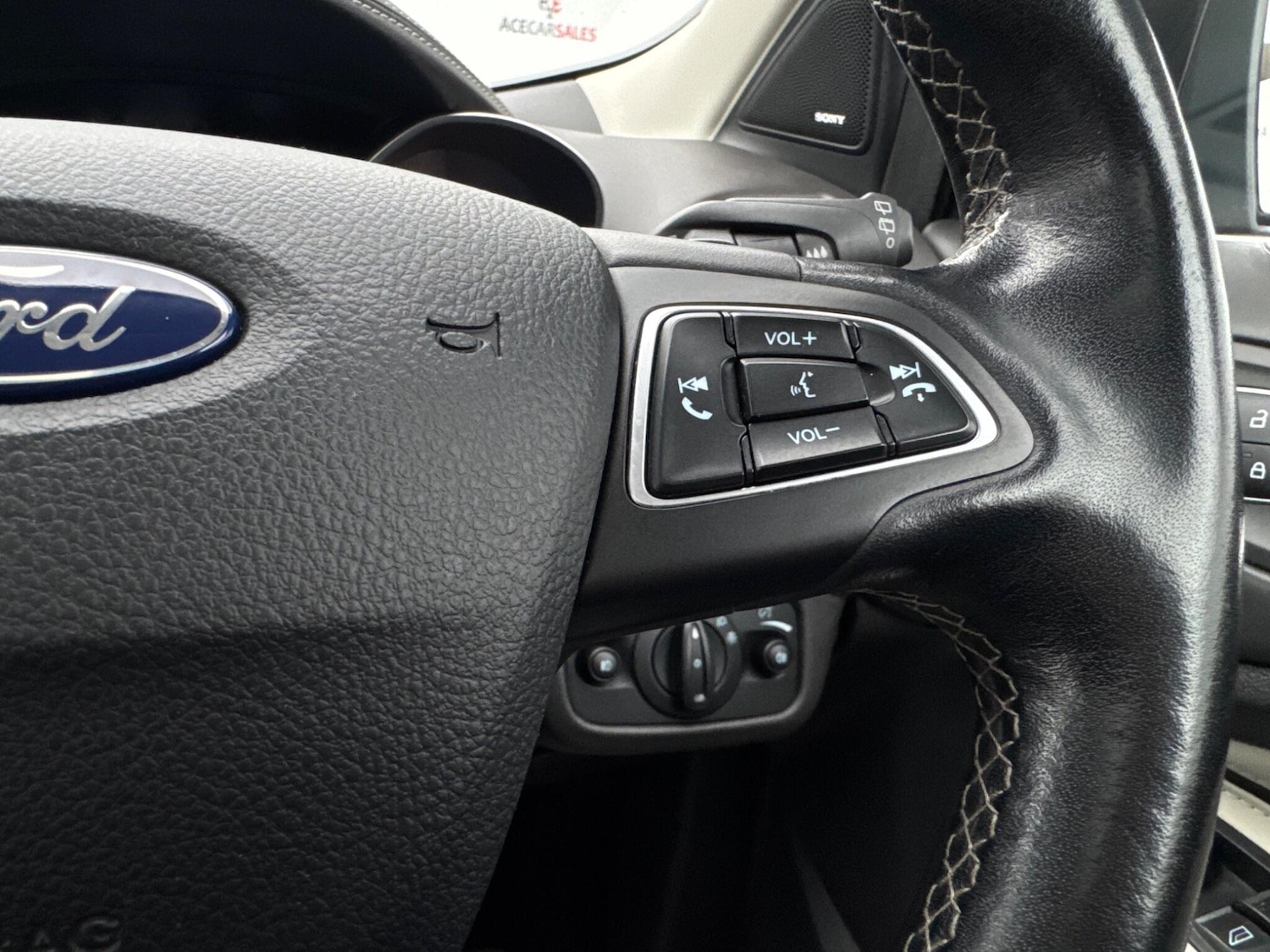 Used Ford Kuga 2017 for sale - 76457619: Photo 33