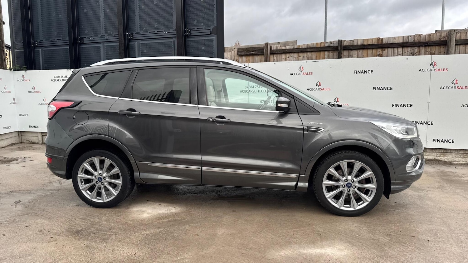 Used Ford Kuga 2017 for sale - 76457619: Photo 8