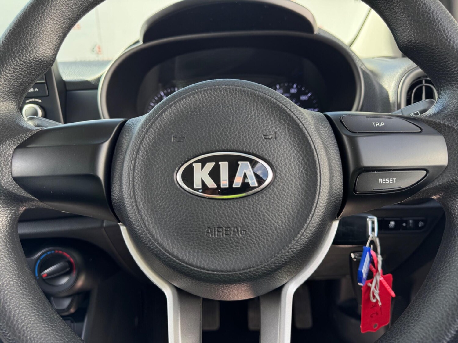 Used Kia Picanto 2018 for sale - 78157218: Photo 26