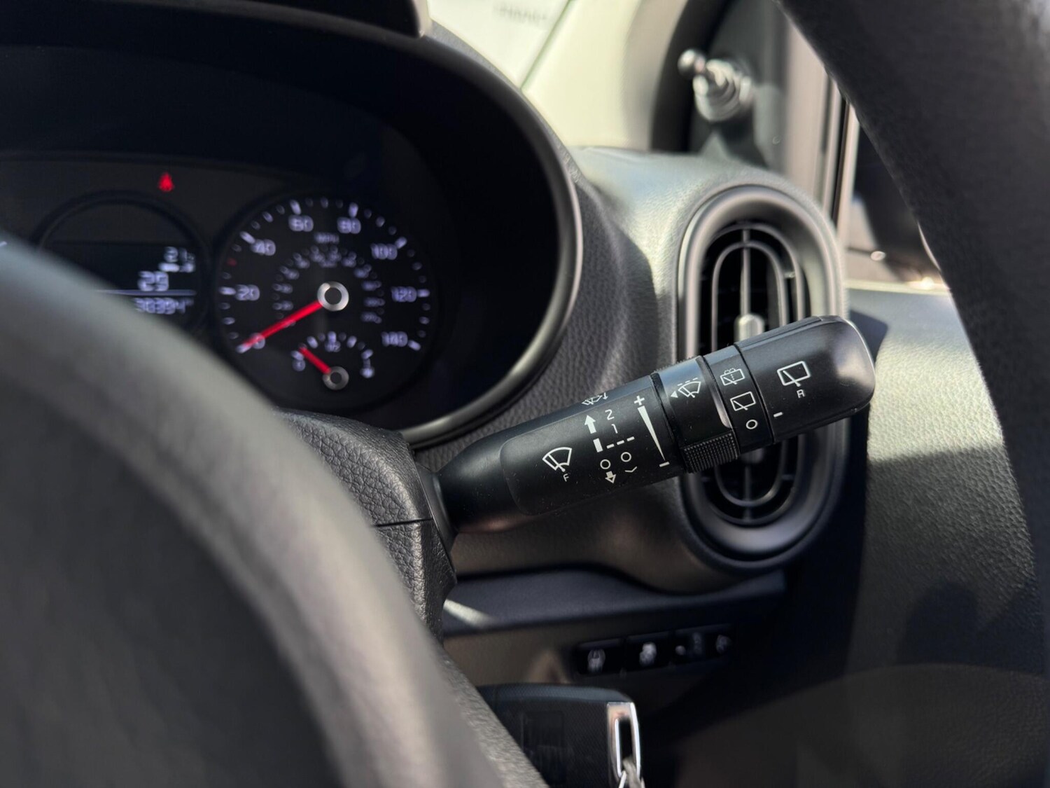 Used Kia Picanto 2018 for sale - 78157218: Photo 27