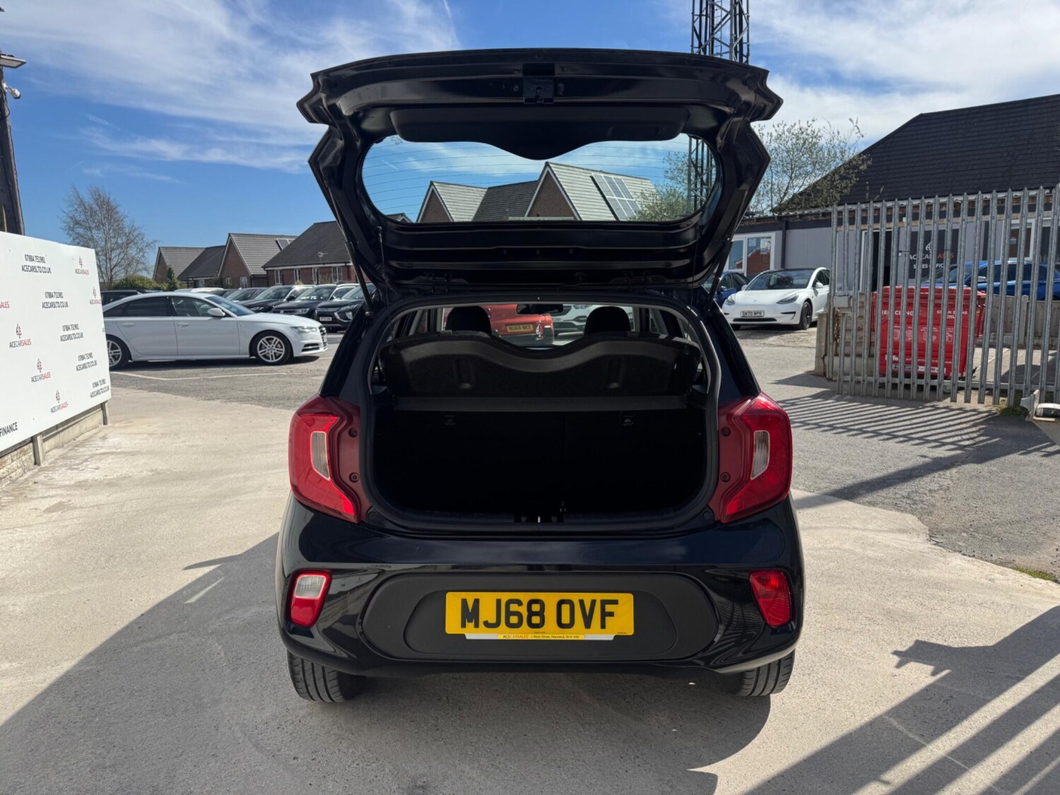 Used Kia Picanto 2018 for sale - 78157218: Photo 42