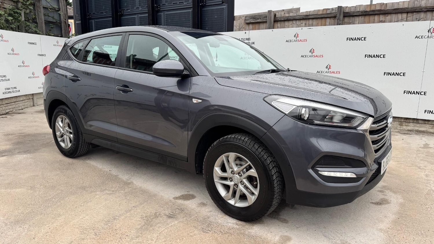 Used Hyundai TUCSON 2016 for sale - 76239357: Photo 2