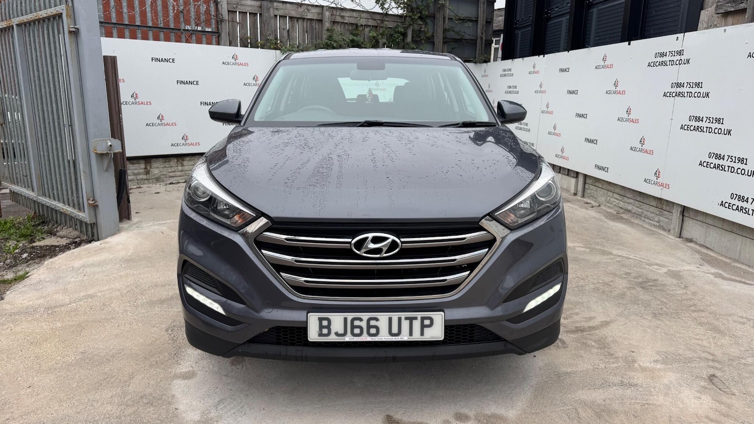 Used Hyundai TUCSON 2016 for sale - 76239357: Photo 3