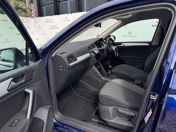 Used Volkswagen Tiguan 2017 for sale - 75729559: Photo 16