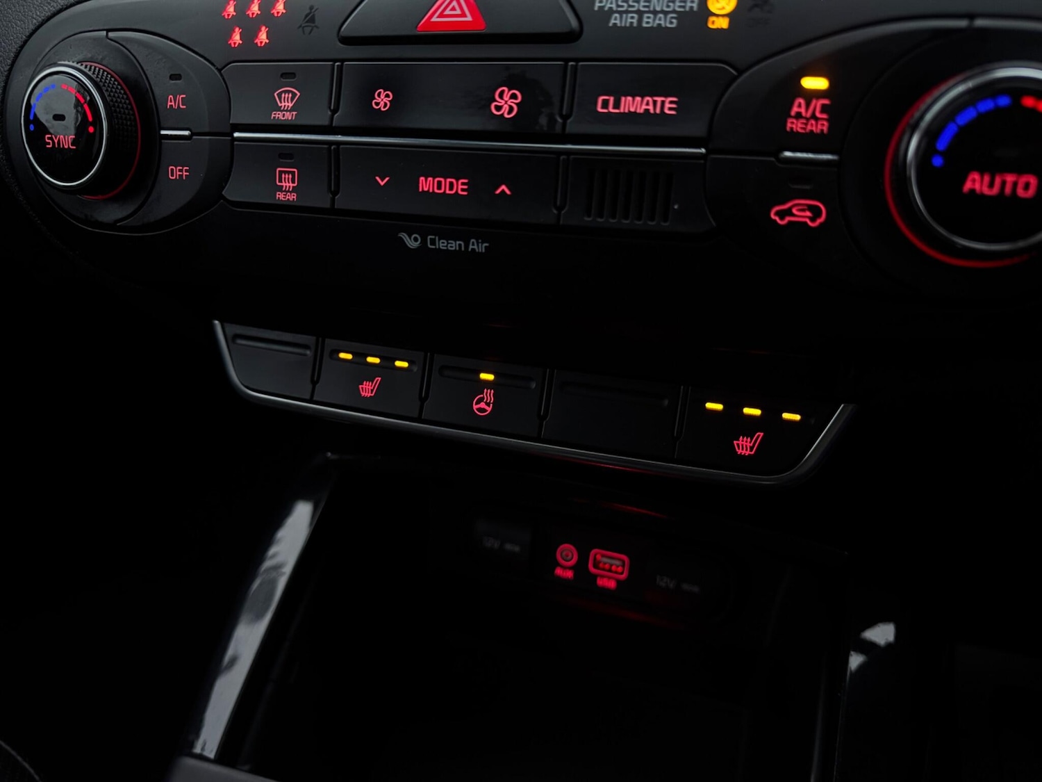 Used Kia Sorento 2016 for sale - 76423104: Photo 28