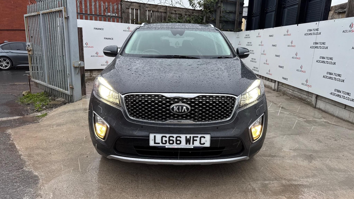 Used Kia Sorento 2016 for sale - 76423104: Photo 3
