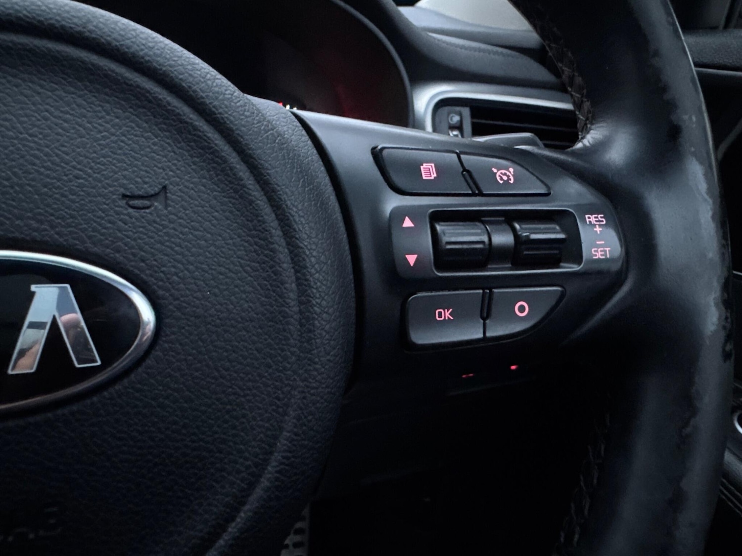 Used Kia Sorento 2016 for sale - 76423104: Photo 35