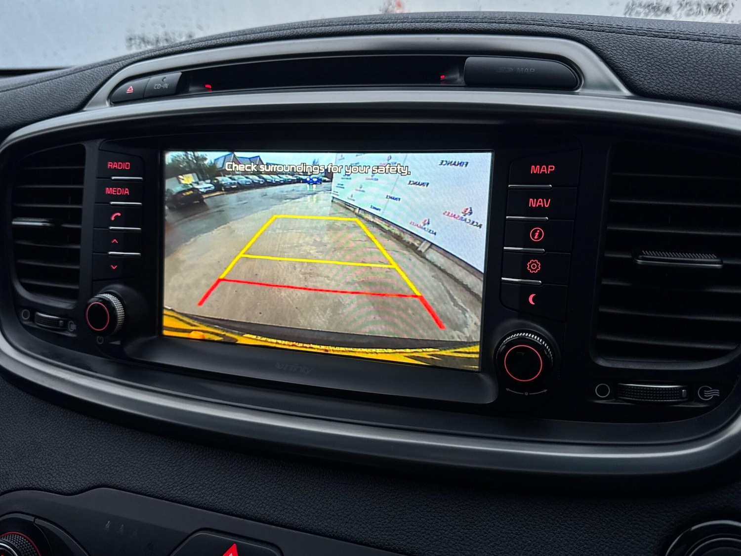 Used Kia Sorento 2016 for sale - 76423104: Photo 39