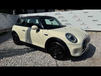 Used MINI Hatch 2019 for sale - 75071907: Photo