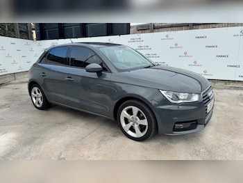 Used Audi A1 2016 for sale - 76190048: Photo