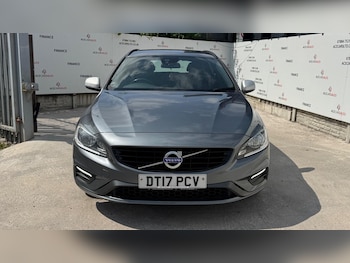 Used Volvo V60 2017 for sale - 79279216: Photo