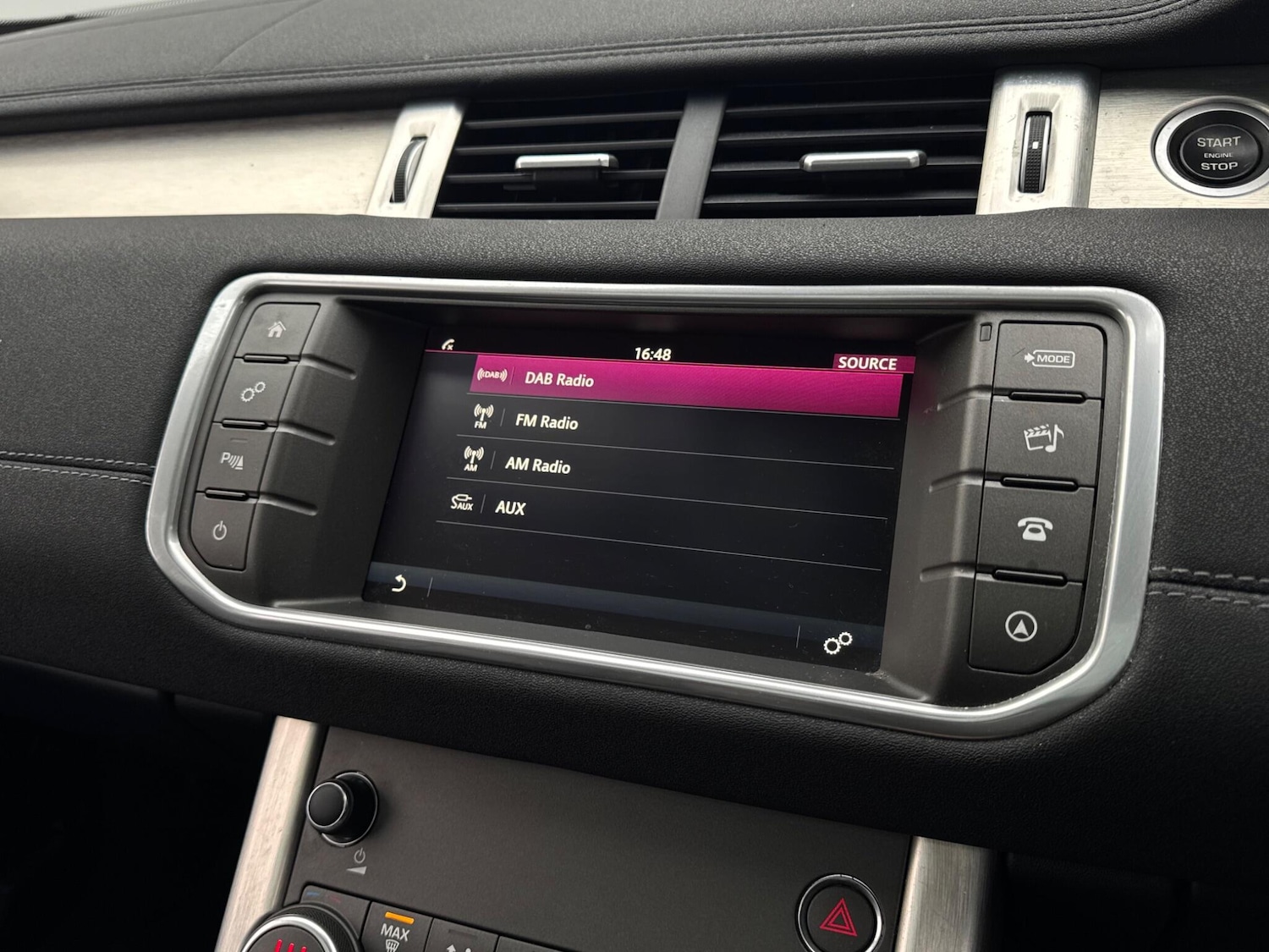 Used Land Rover Range Rover Evoque 2018 for sale - 76996734: Photo 45