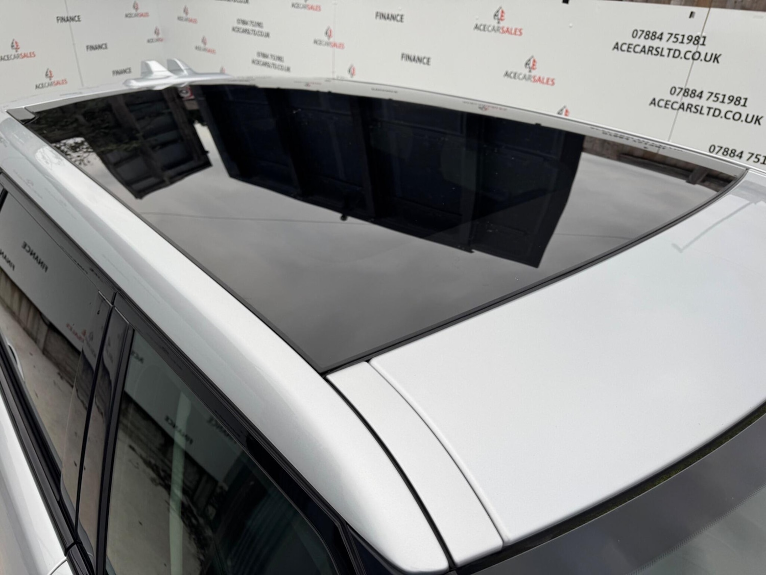 Used Land Rover Range Rover Evoque 2018 for sale - 76996734: Photo 62