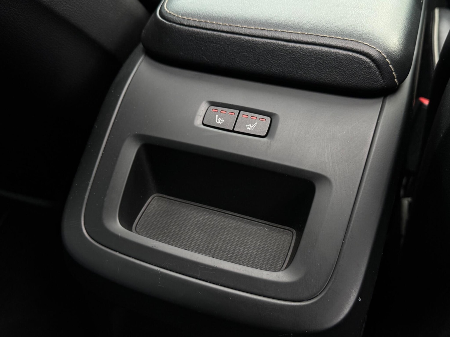 Used Volvo XC60 2018 for sale - 78073190: Photo 13