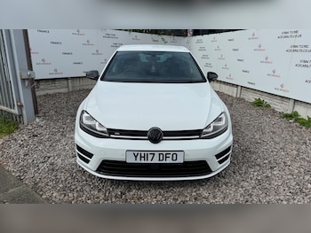Used Volkswagen Golf 2017 for sale - 75708056: Photo