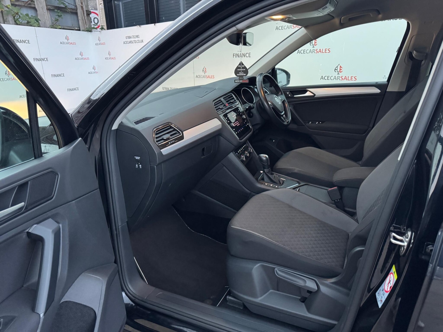 Used Volkswagen Tiguan 2019 for sale - 76511912: Photo 17