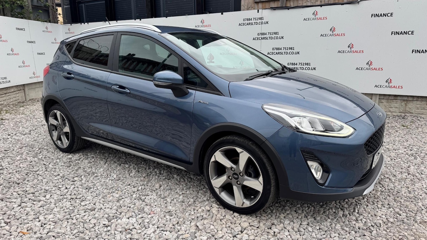 Used Ford Fiesta 2019 for sale - 76987803: Photo 2