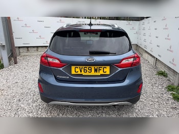 Used Ford Fiesta 2019 for sale - 76987803: Photo