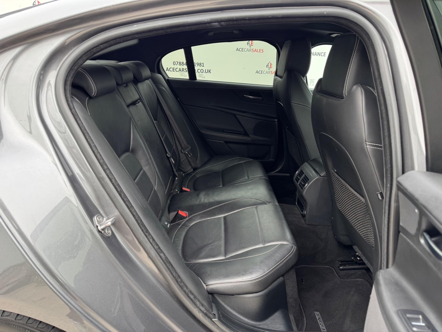 Used Jaguar XE 2018 for sale - 77993845: Photo 14