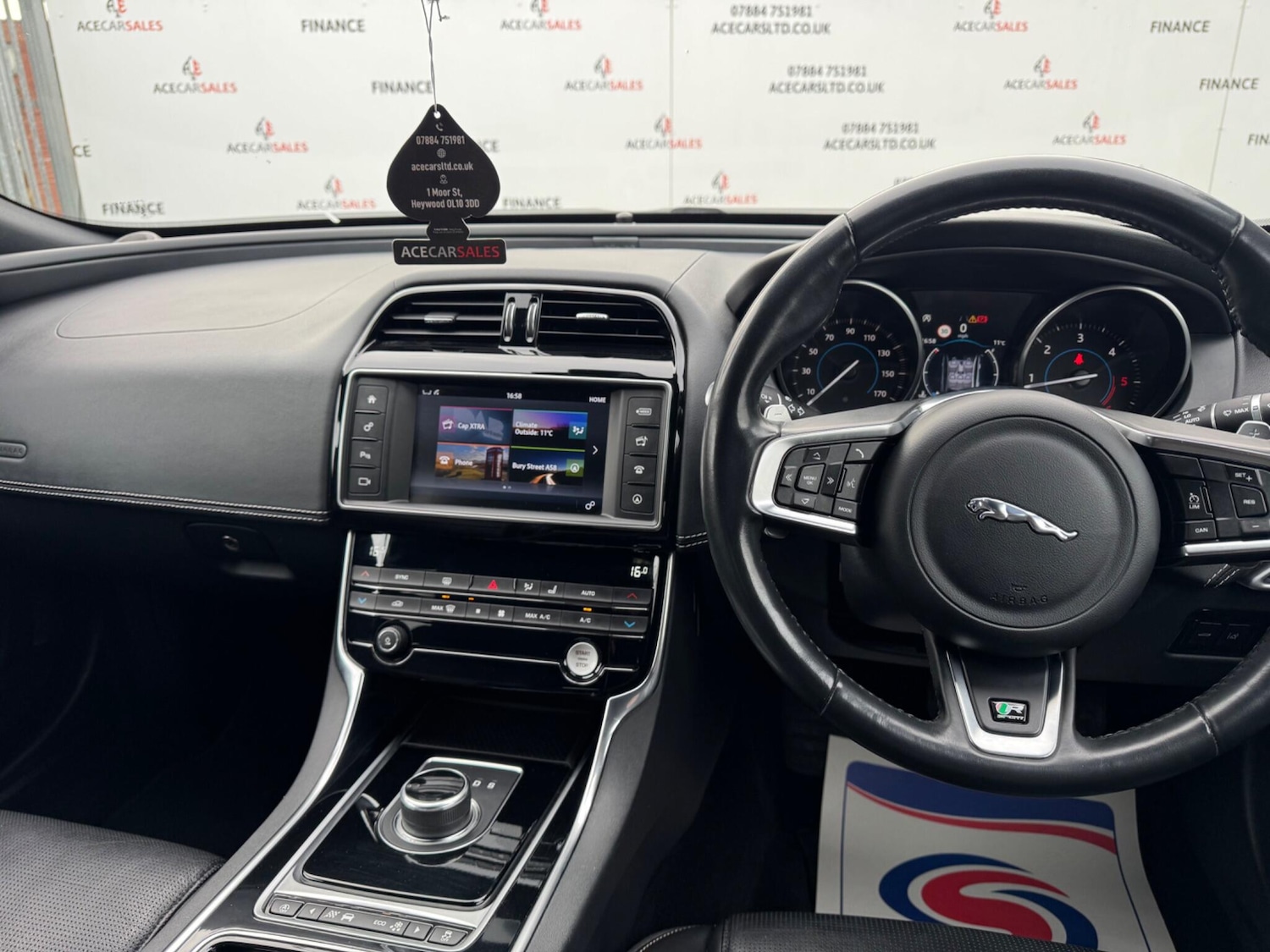 Used Jaguar XE 2018 for sale - 77993845: Photo 22