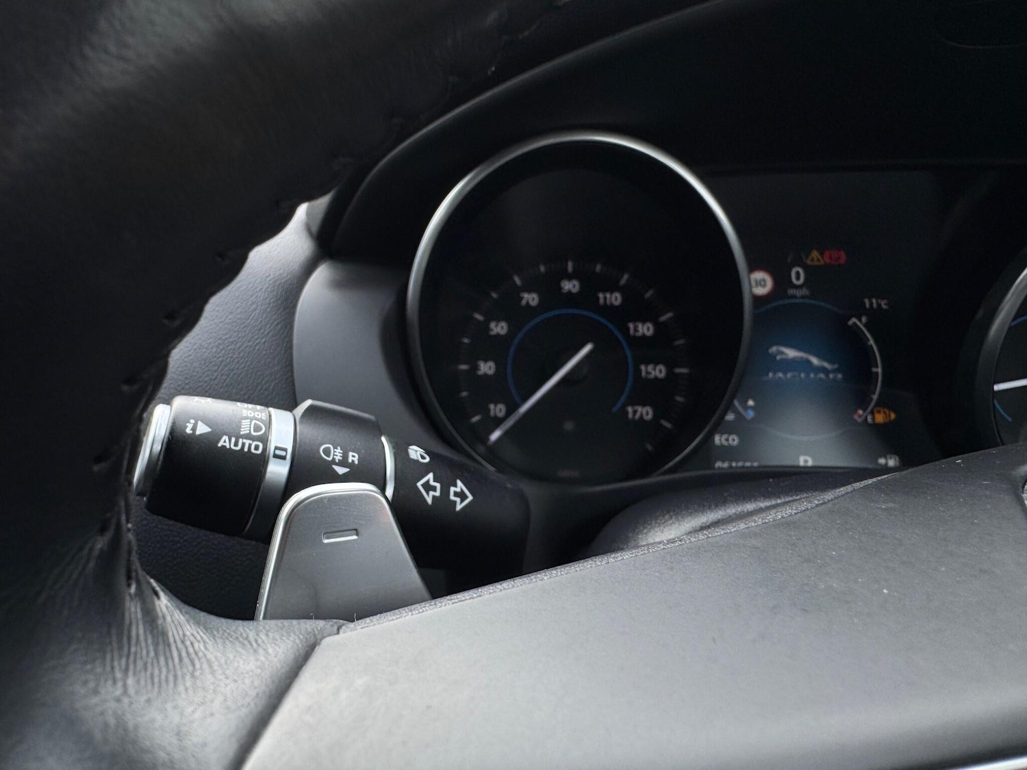 Used Jaguar XE 2018 for sale - 77993845: Photo 31