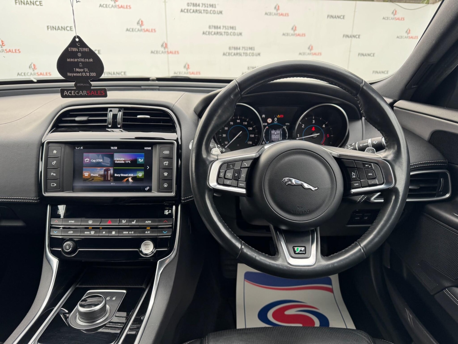 Used Jaguar XE 2018 for sale - 77993845: Photo 37