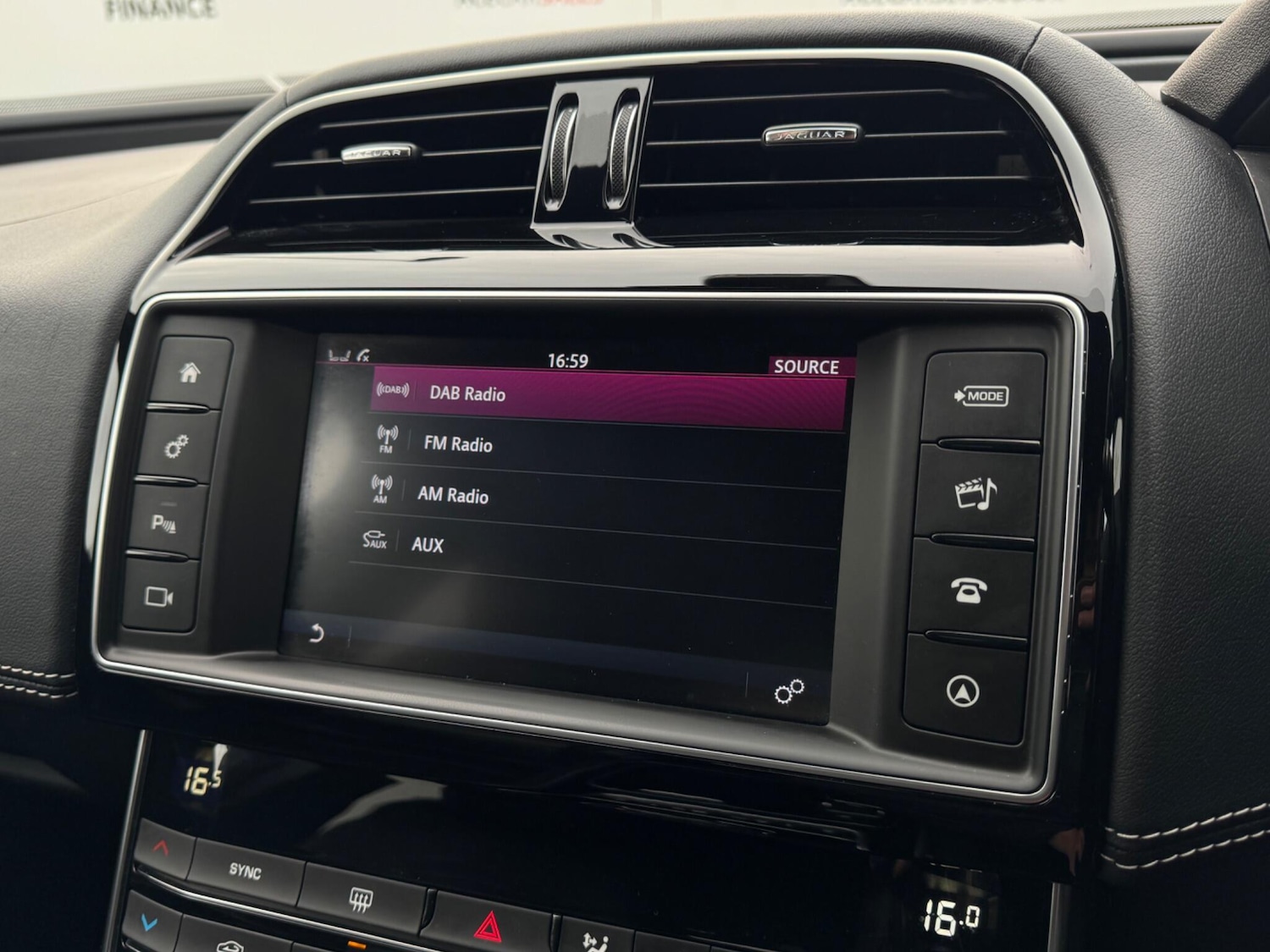 Used Jaguar XE 2018 for sale - 77993845: Photo 51