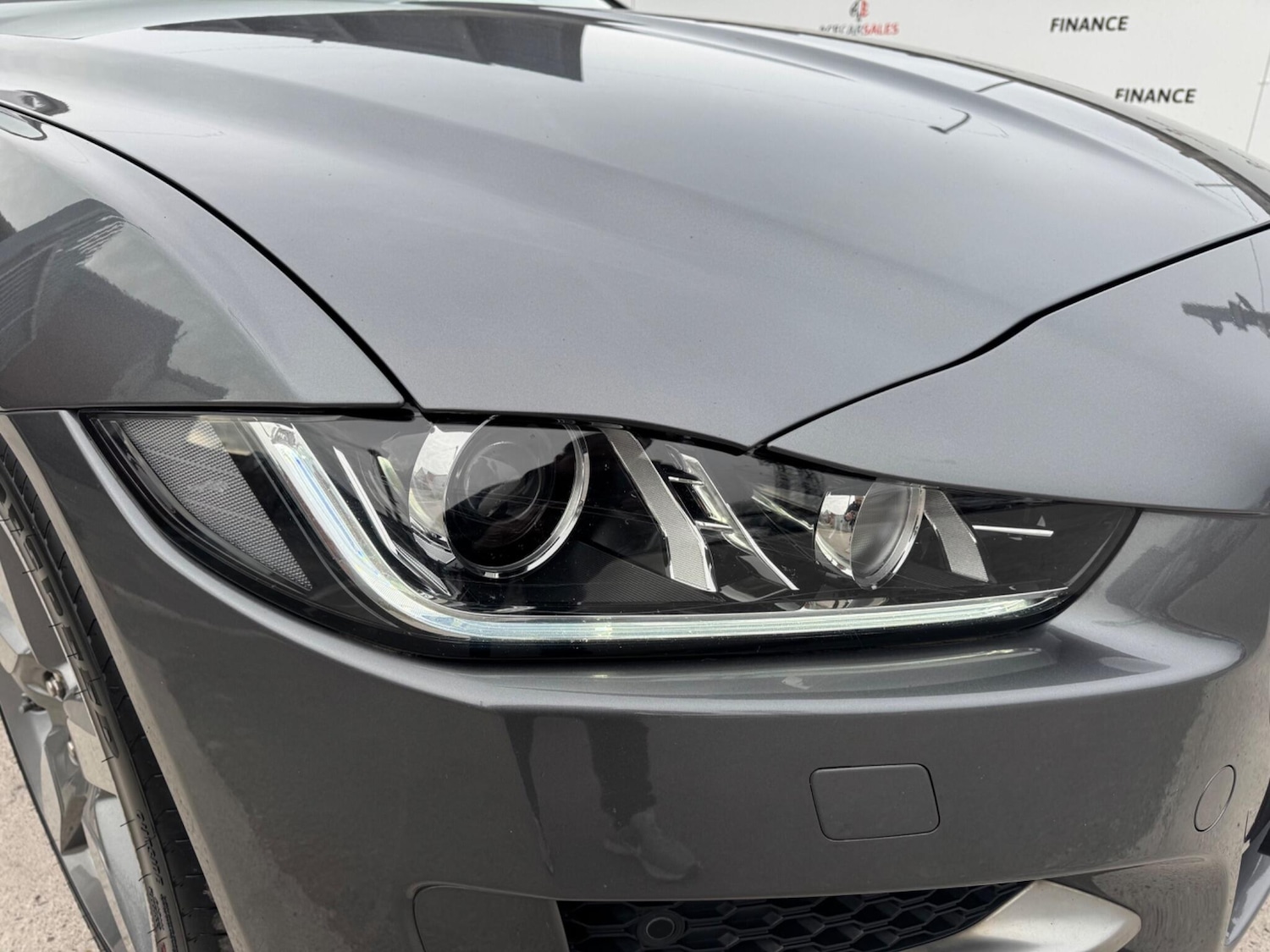 Used Jaguar XE 2018 for sale - 77993845: Photo 68