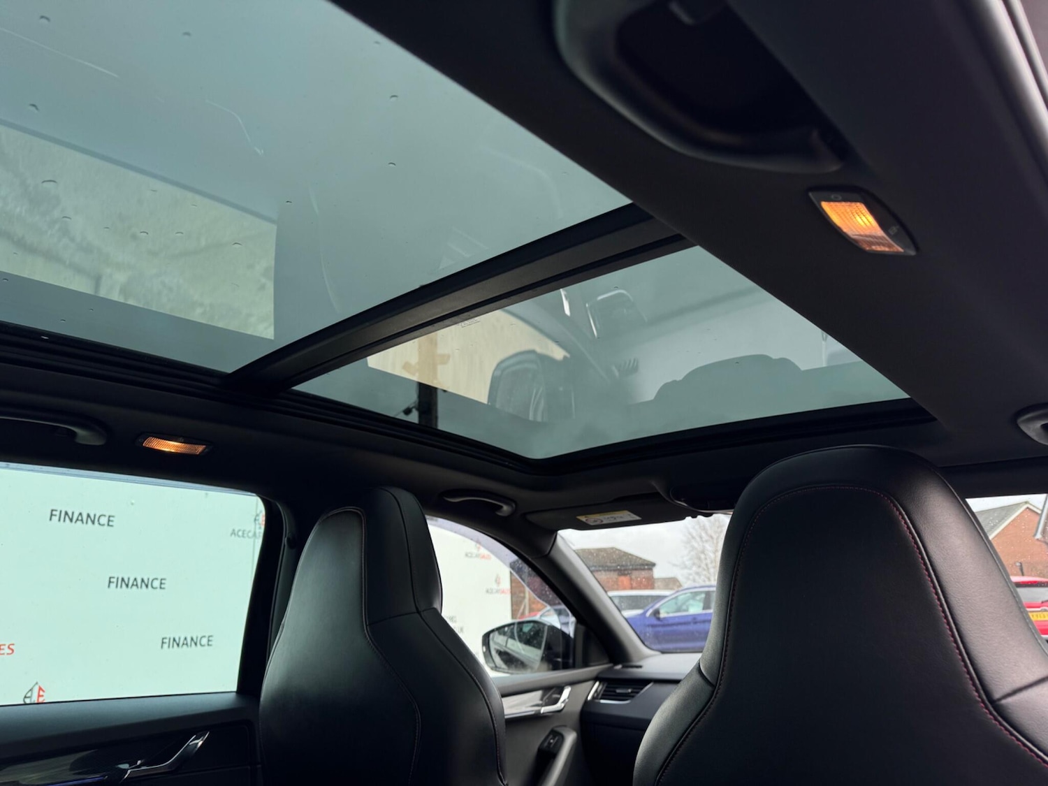 Used Skoda Octavia 2017 for sale - 77559224: Photo 81