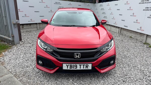 Used Honda Civic 2019 for sale - 75415566: Photo 3