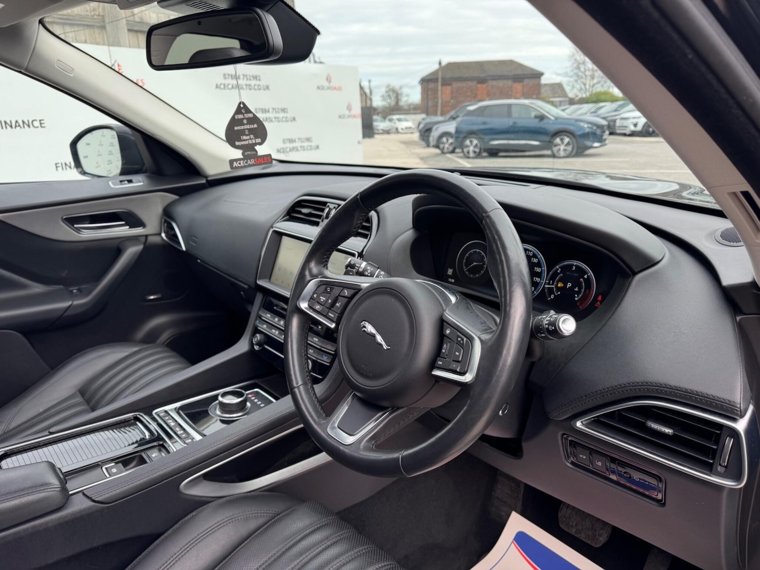 Used Jaguar F-Pace 2018 for sale - 78034259: Photo 10