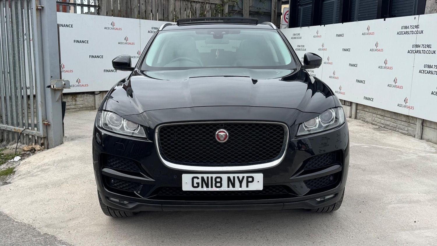 Used Jaguar F-Pace 2018 for sale - 78034259: Photo 3