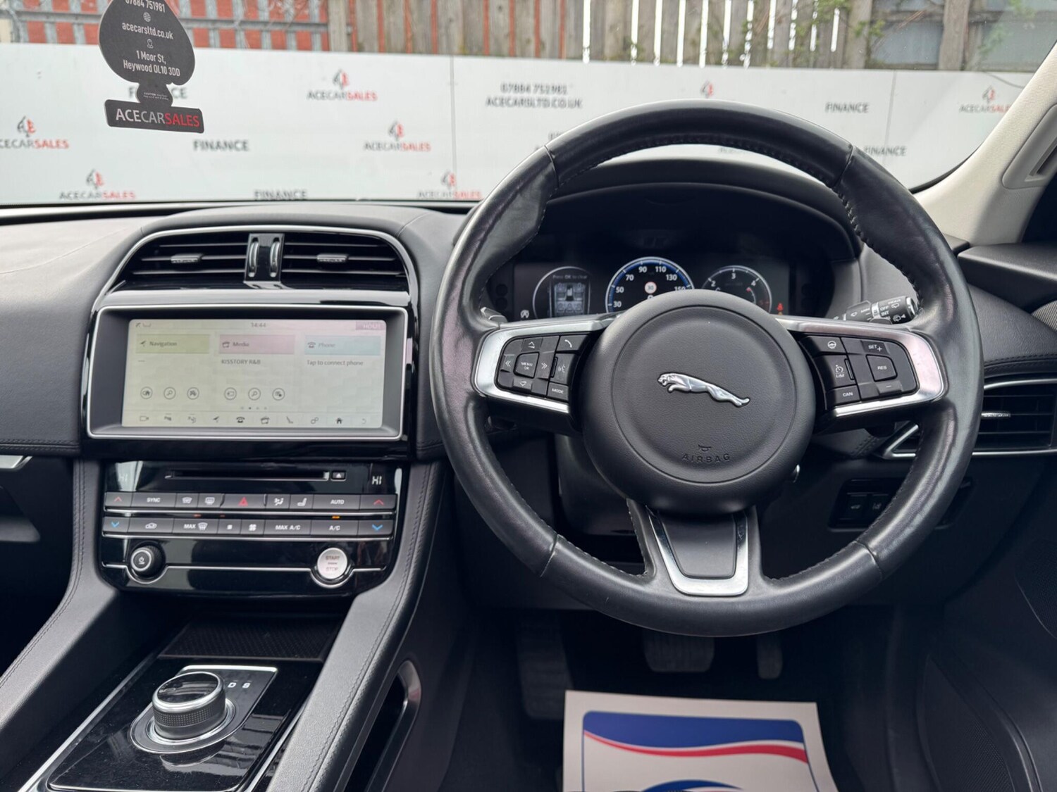 Used Jaguar F-Pace 2018 for sale - 78034259: Photo 38