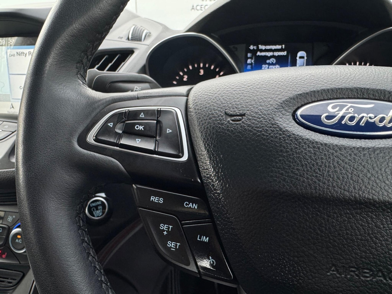 Used Ford Kuga 2018 for sale - 77029025: Photo 30