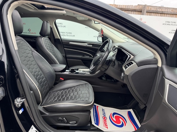 Used Ford Mondeo 2018 for sale - 76307647: Photo 11