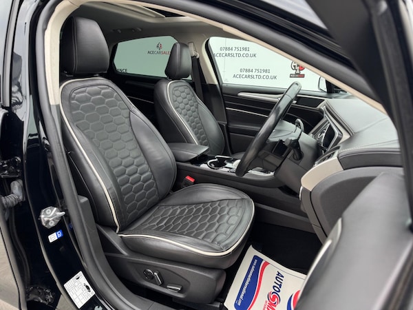 Used Ford Mondeo 2018 for sale - 76307647: Photo 12