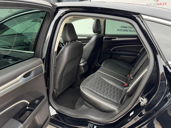 Used Ford Mondeo 2018 for sale - 76307647: Photo 15