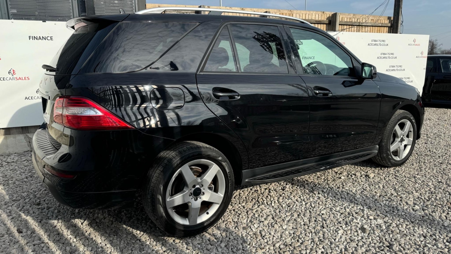 Used Mercedes-Benz M Class 2012 for sale - 76645081: Photo 8