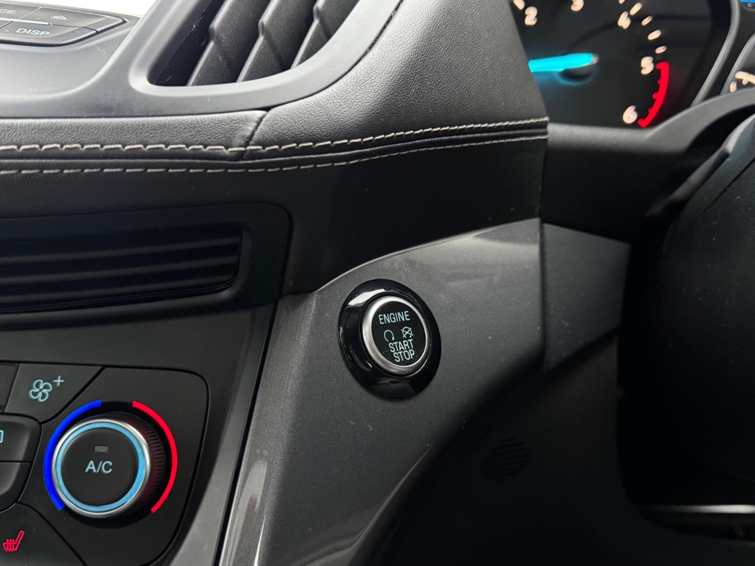 Used Ford Kuga 2017 for sale - 77290571: Photo 25