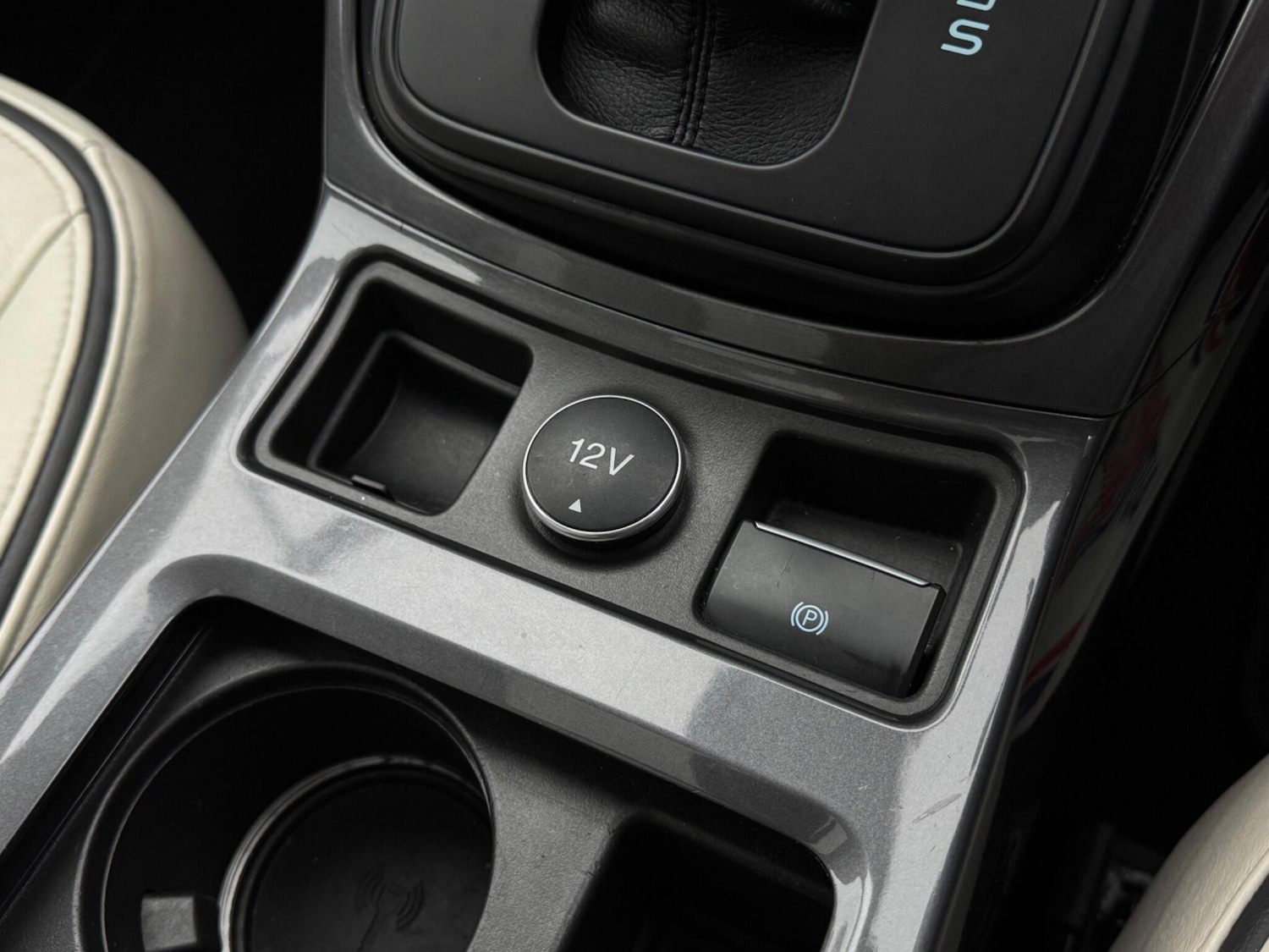 Used Ford Kuga 2017 for sale - 77290571: Photo 28