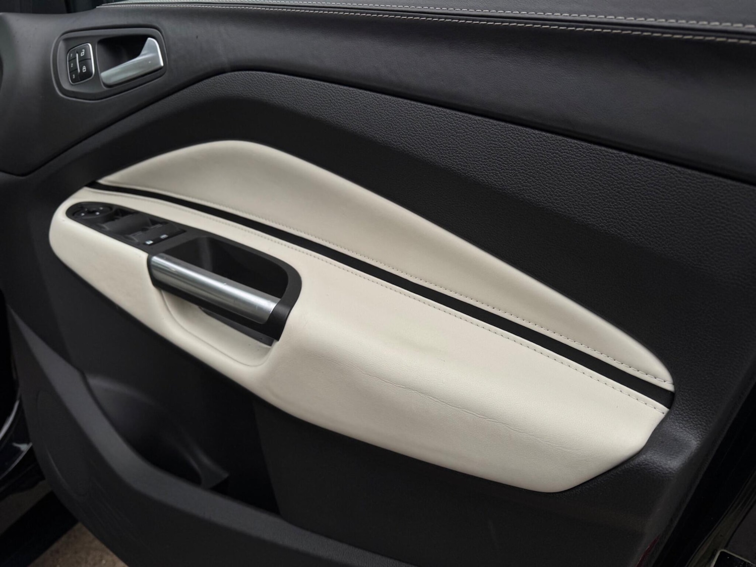 Used Ford Kuga 2017 for sale - 77290571: Photo 72