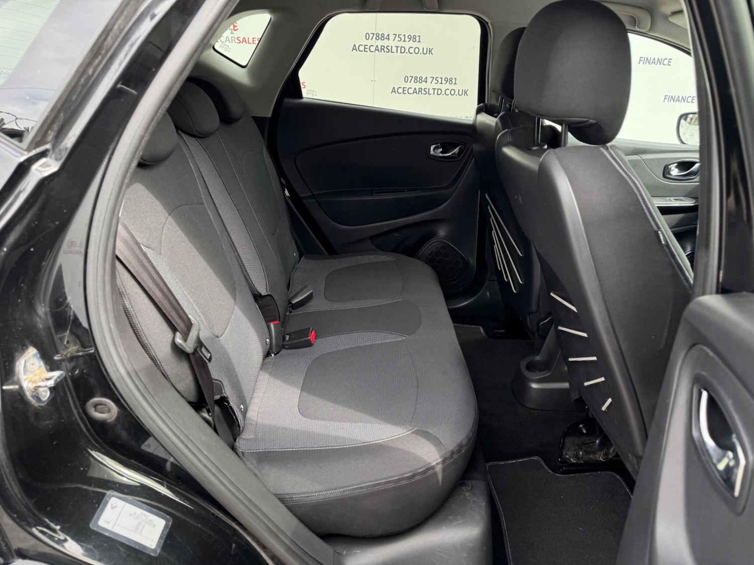 Used Renault Captur 2015 for sale - 77538404: Photo 14