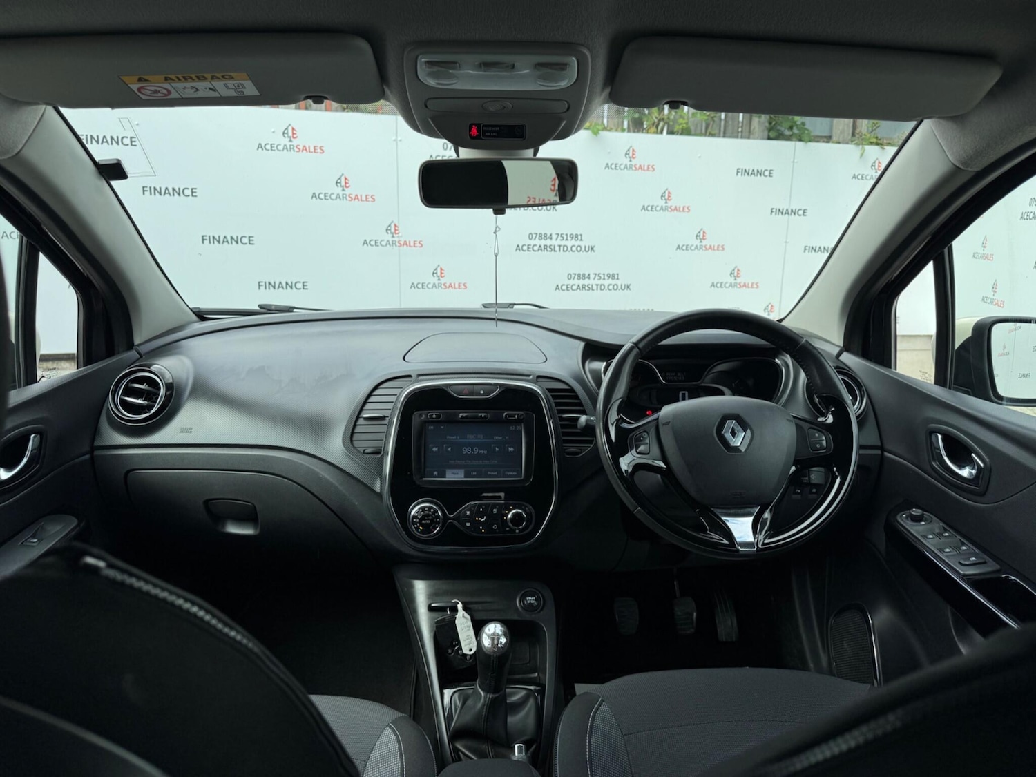 Used Renault Captur 2015 for sale - 77538404: Photo 21