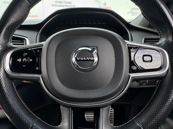 Used Volvo XC90 2017 for sale - 76179548: Photo 32