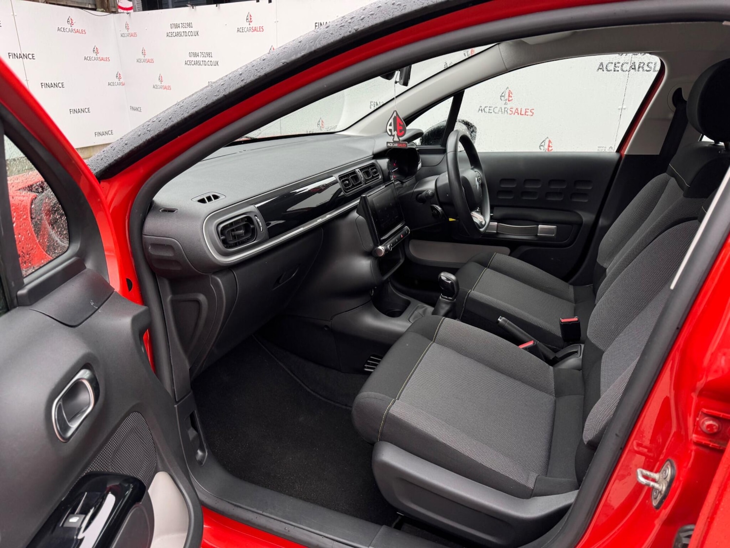 Used Citroen C3 2018 for sale - 77190832: Photo 17